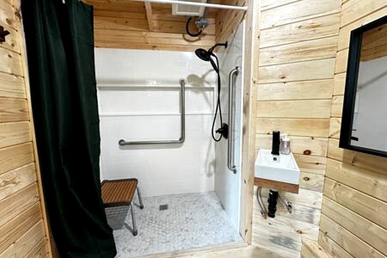 Vacation Rentals (Canada, Sunken Lake, Nova Scotia)