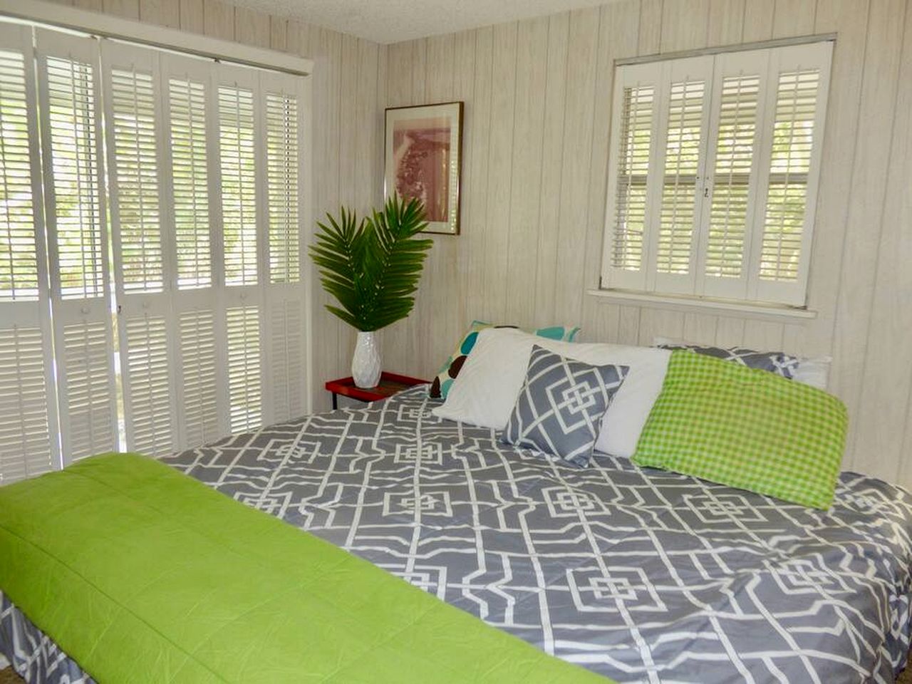 Charming Beachfront Cottage with Private Dock on Little Gasparilla Island, Florida