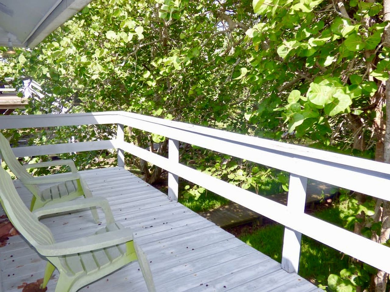 Charming Beachfront Cottage with Private Dock on Little Gasparilla Island, Florida