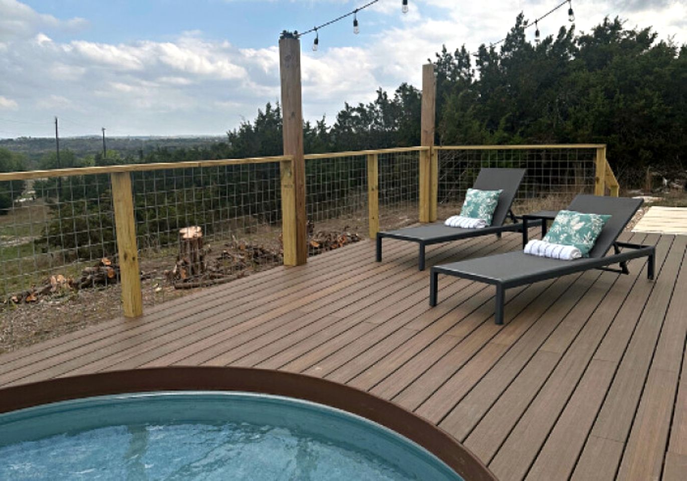 Spectacular Cottage with Swimming Pool in Fredericksburg, Texas