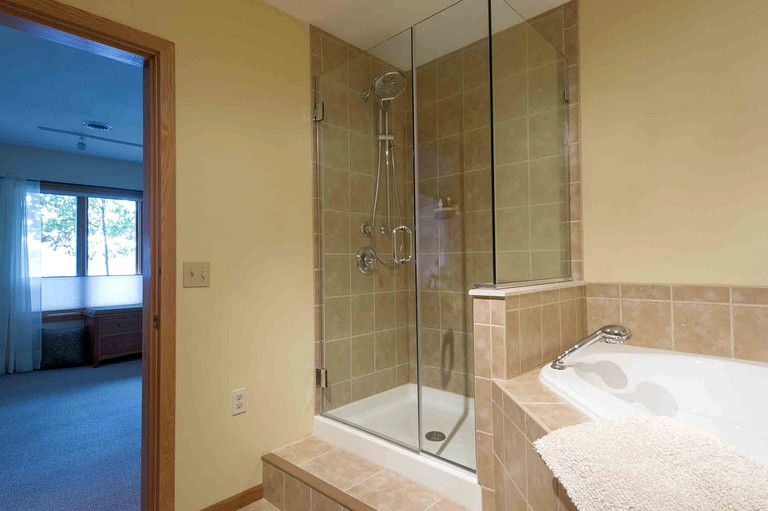 Nature Lodges (Dundee, New York, United States)