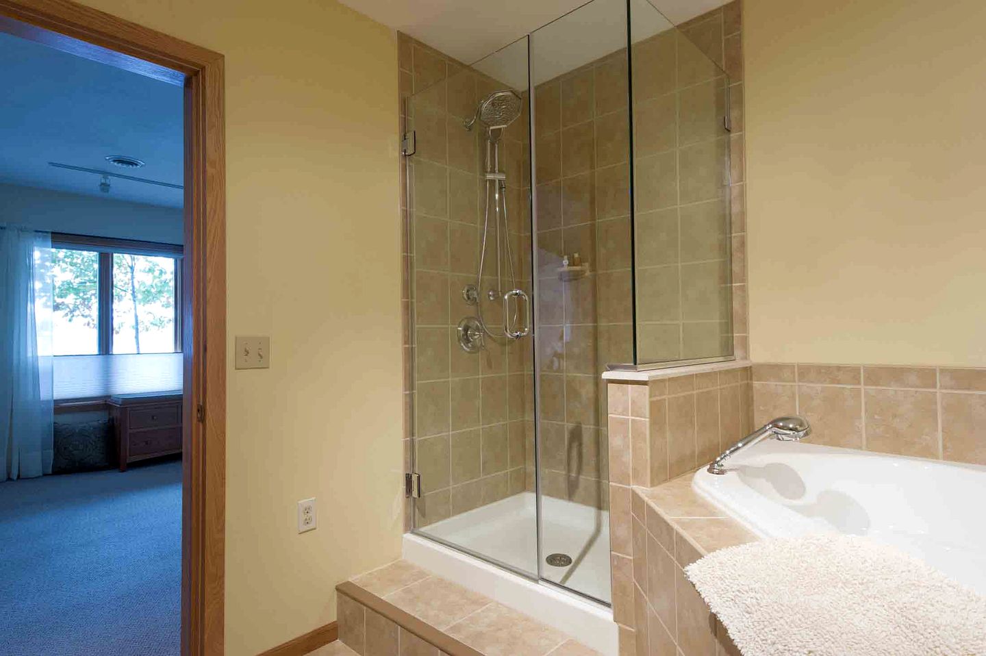 Sunny Suite Rental with Amazing Views near Ithaca, New York