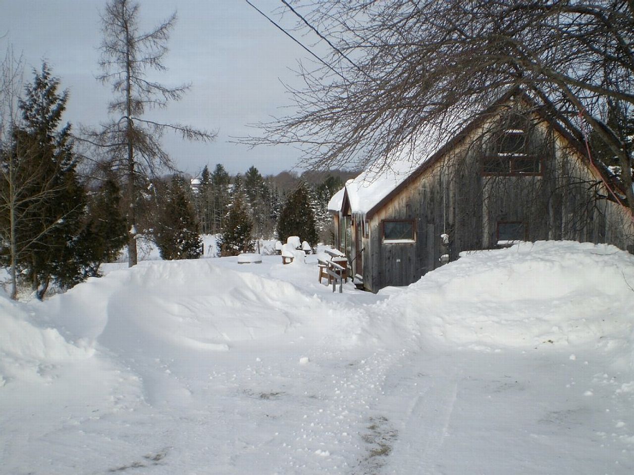Rustic Family-Friendly Cabin Rental with Full Kitchen in the Northeast Kingdom of Vermont