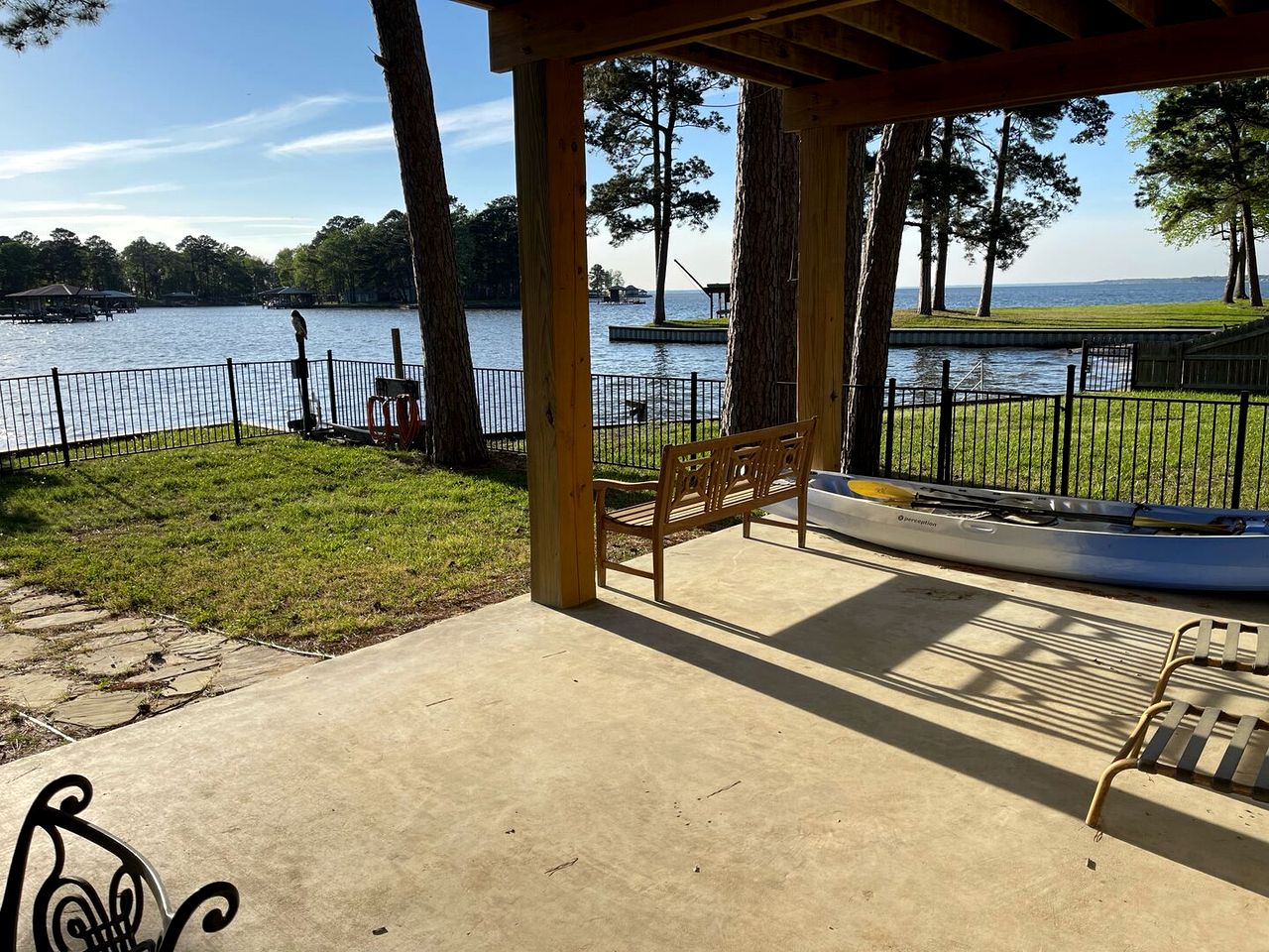 Incredible Lakefront Vacation Rental with Spectacular Sunset Views for an Unforgettable Family Vacation in Livingston, Texas