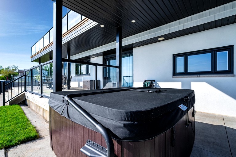 Vacation Rentals (Canada, Leamington, Ontario)