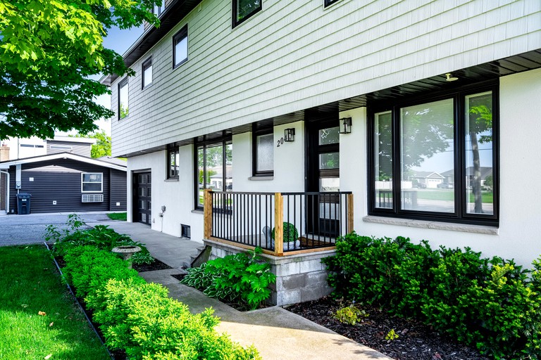Vacation Rentals (Canada, Leamington, Ontario)