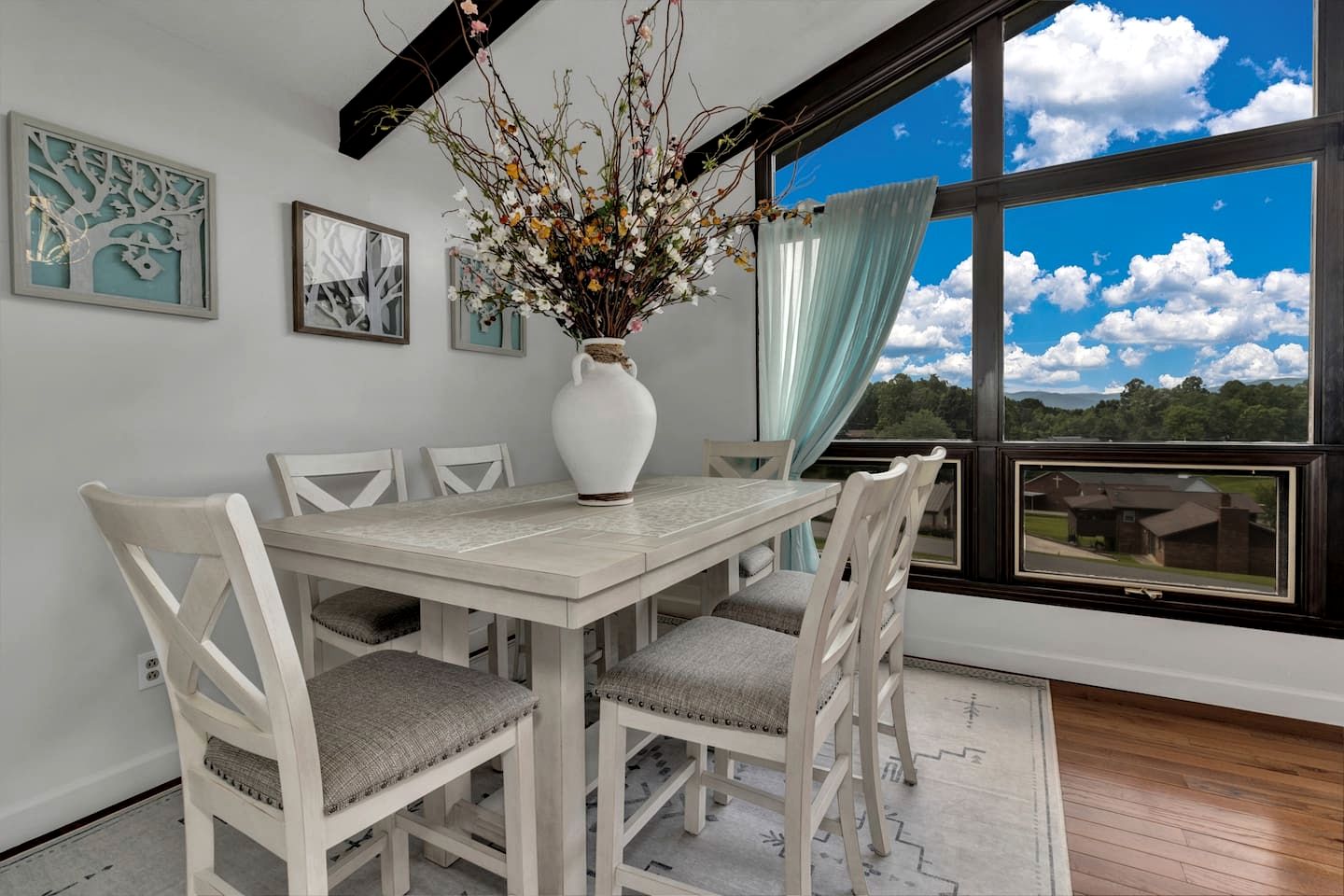 Charming Mountain Home with Panoramic Views near Black Mountain, Marion, NC