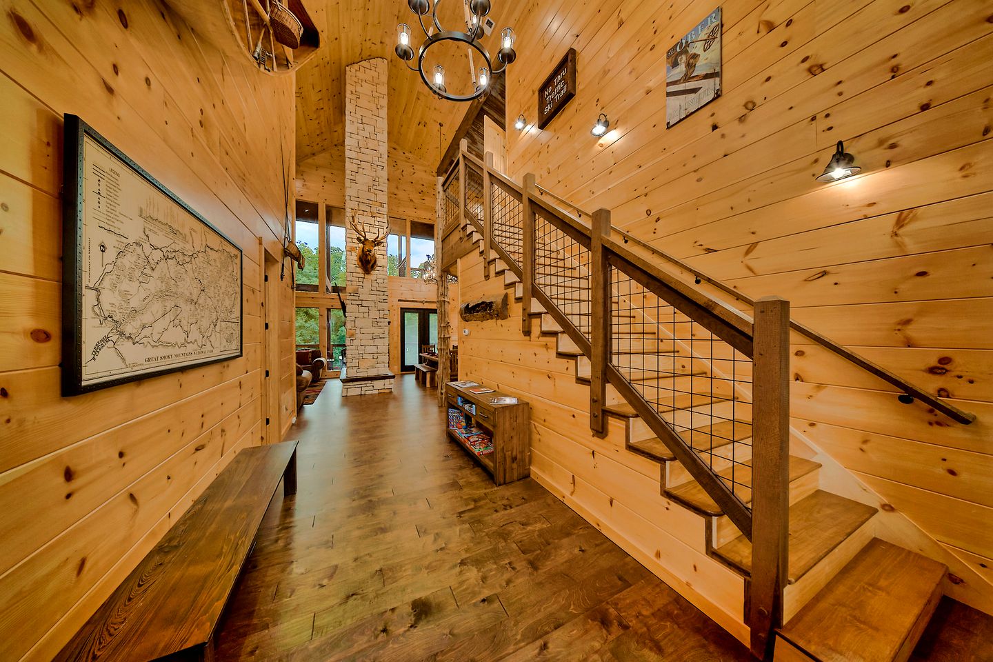 Stunning Glamping Lodge for Relaxation and Recreation in Gatlinburg