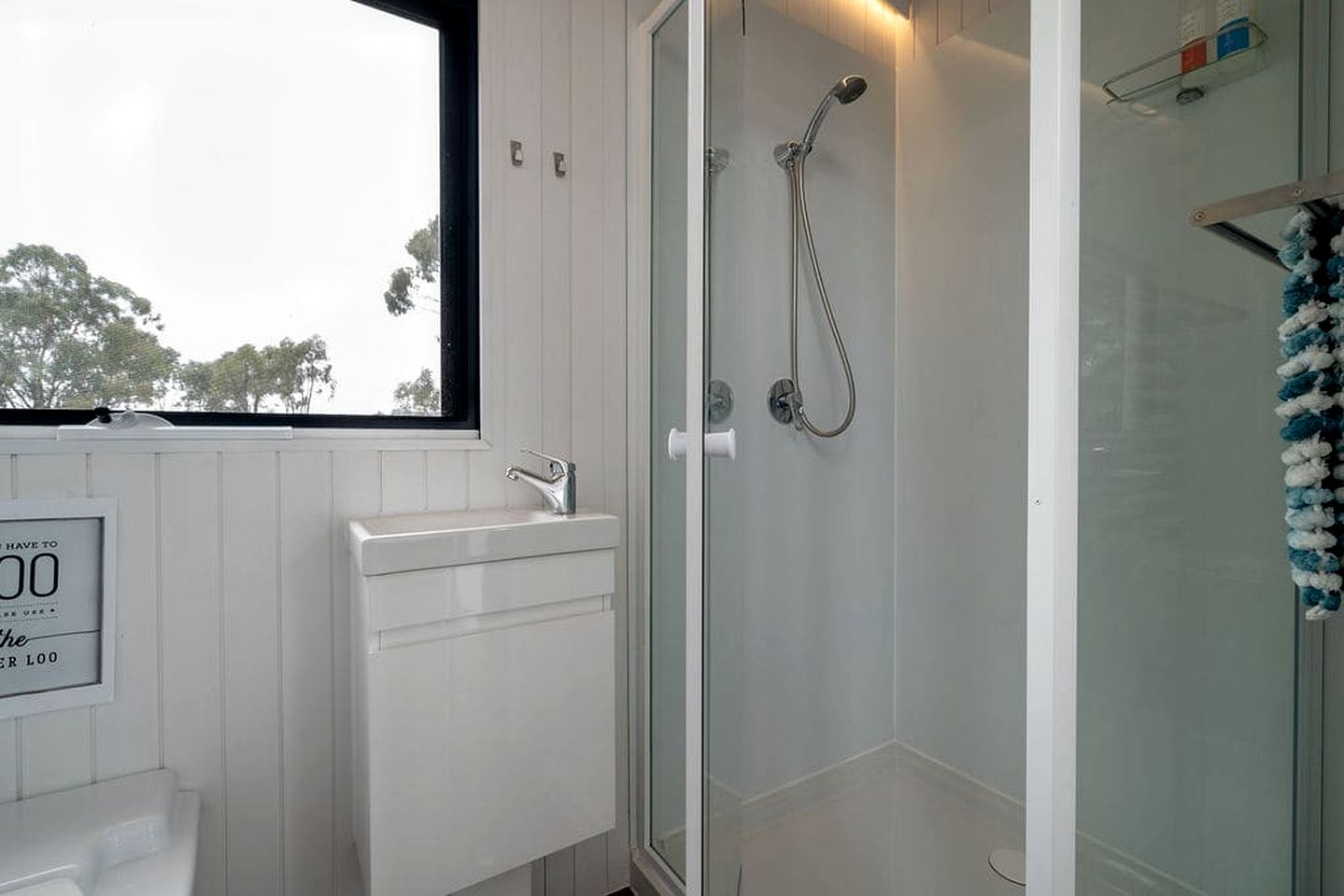 Sunset Tiny House for a Victoria Glamping Getaway