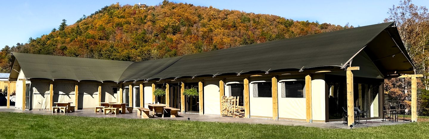 Luxury Family Tree Tent with Private Deck, Soaking Tub & Pizza Oven Near Waterfalls, Zirconia, North Carolina