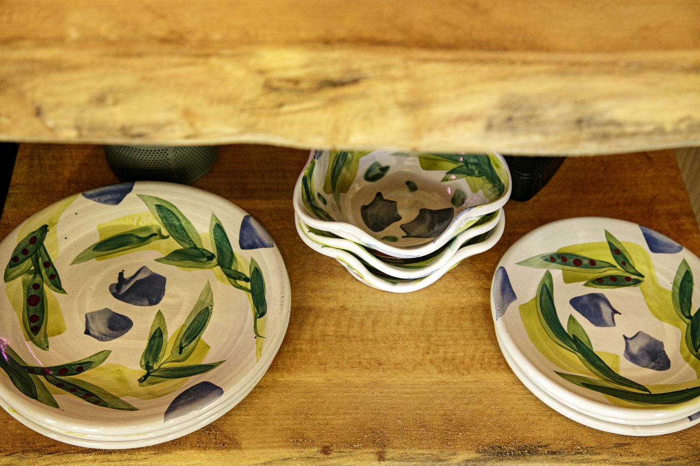 Luxury Family Tree Tent with Private Deck, Soaking Tub & Pizza Oven Near Waterfalls, Zirconia, North Carolina