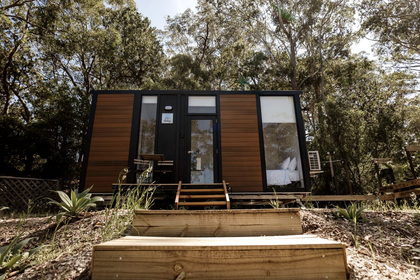 Fantastic Tiny House Retreat with Vineyards Views in Anna Bay, New South Wales