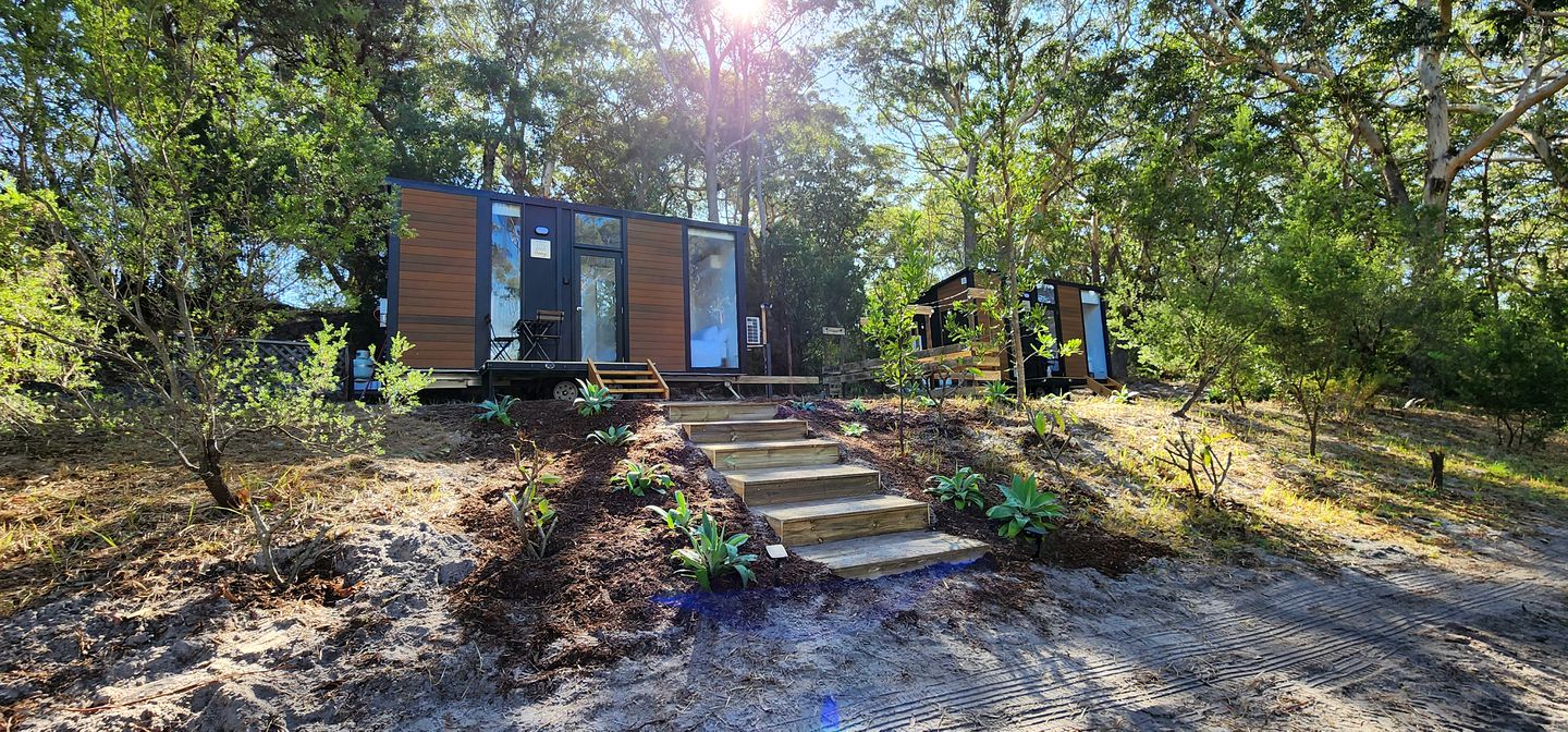 Fantastic Tiny House Retreat with Vineyards Views in Anna Bay, New South Wales