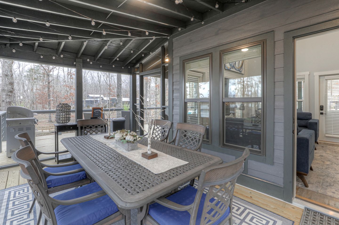 Stunning Waterfront Cottage with Fire Pit in Tracy City, Tennessee