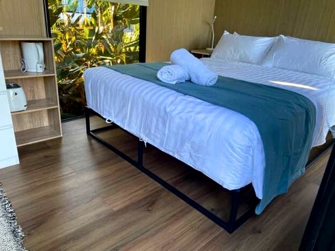 Vacation Rentals (Australia, Palmwoods, Queensland)