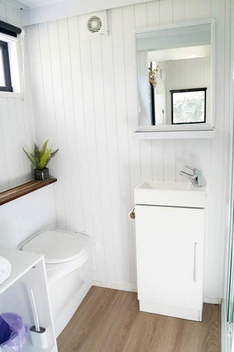 Tiny Houses (Australia, Perwillowen, Queensland)