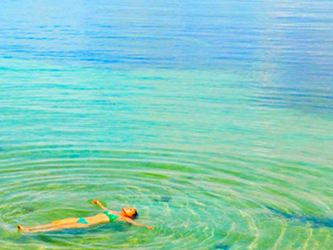 Huts (Bastimentos Island, Bocas del Toro, Panama)