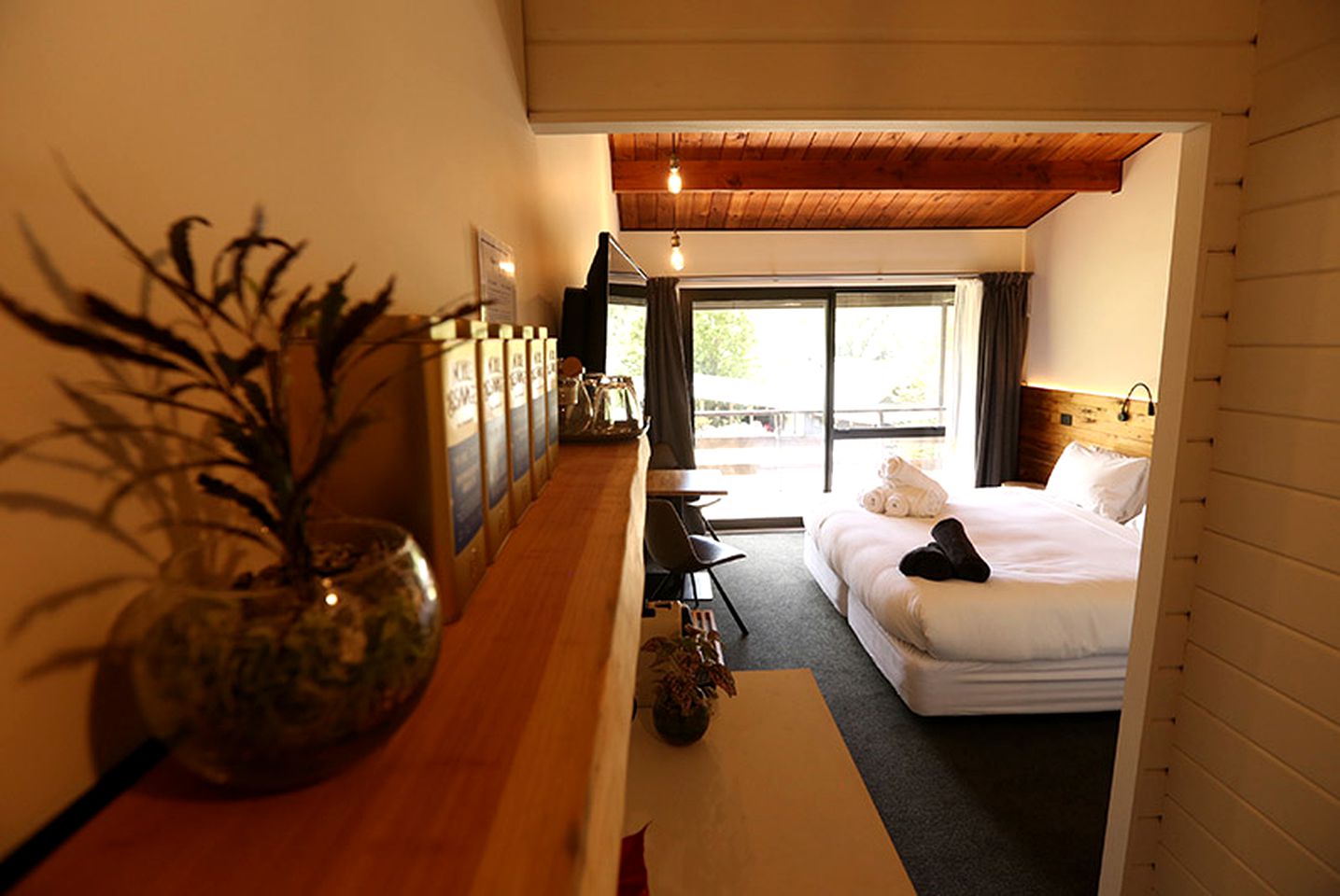 Peaceful Japanese-Style Suite in Maruia Springs, New Zealand