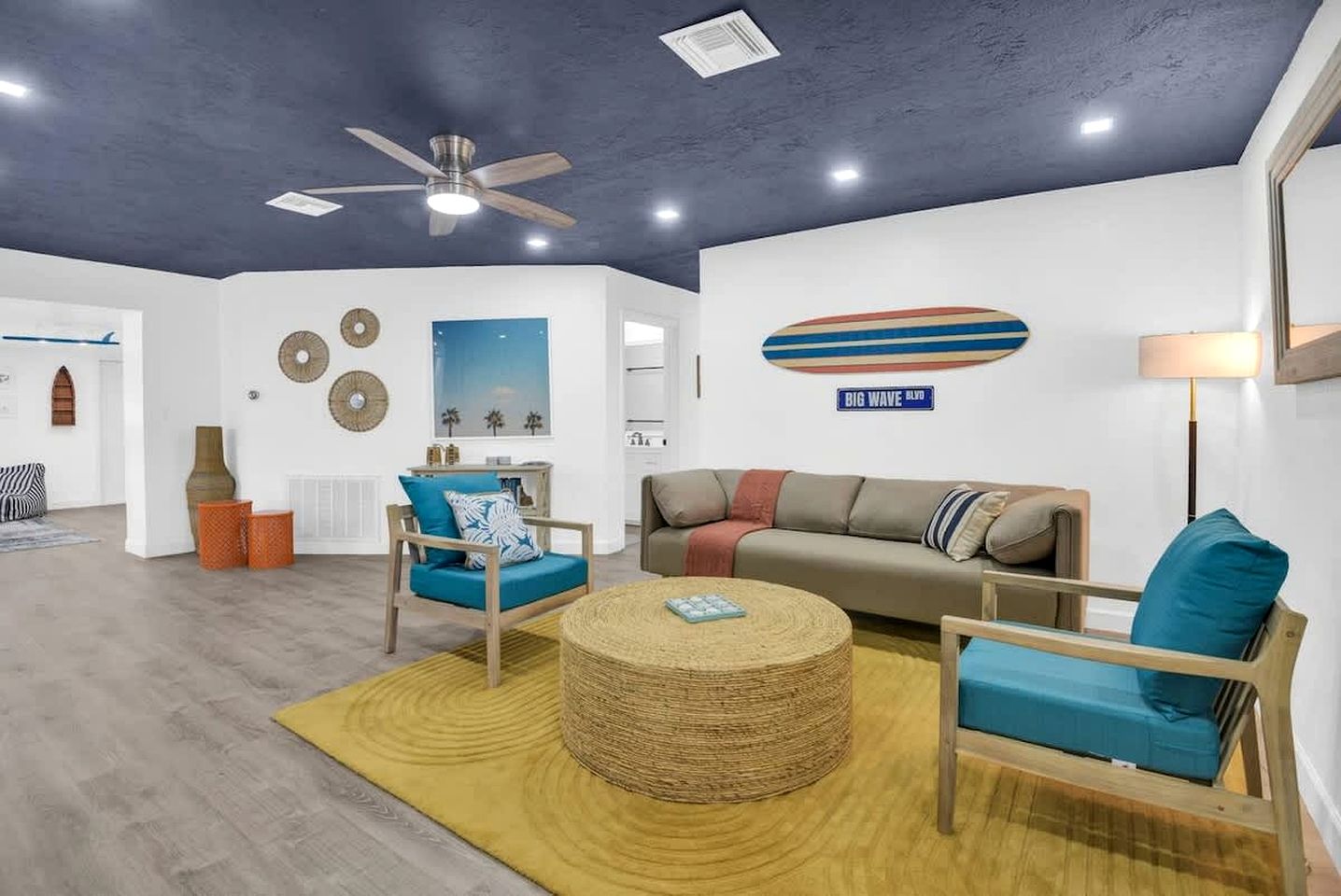 Stylish Surf-Themed Beach House with Private Pool Near Pompano Beach Pier, Pompano Beach Florida