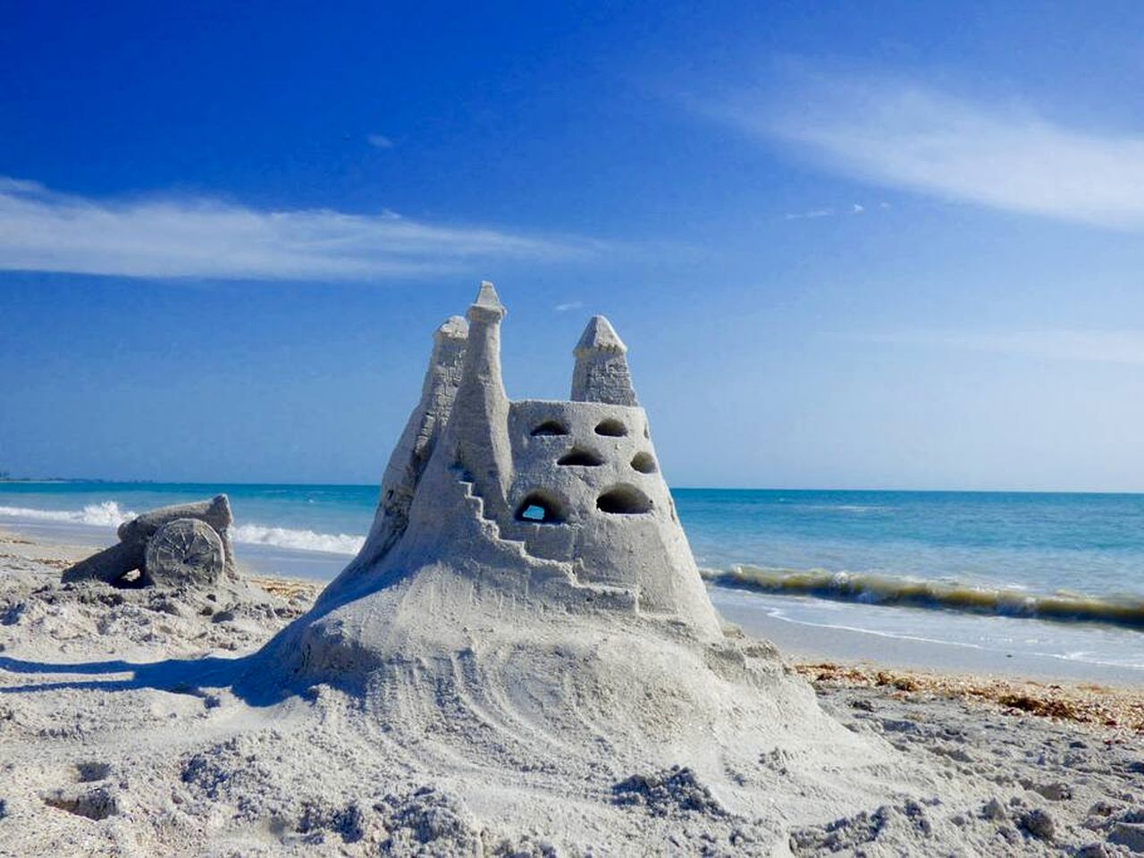 Incredible Beach Front Cottage with Gorgeous Sea Views for a Peaceful Escape on Little Gasparilla Island, Florida
