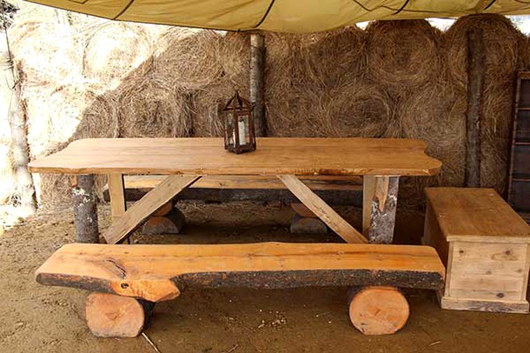 Yurts (Westcott, England, United Kingdom)