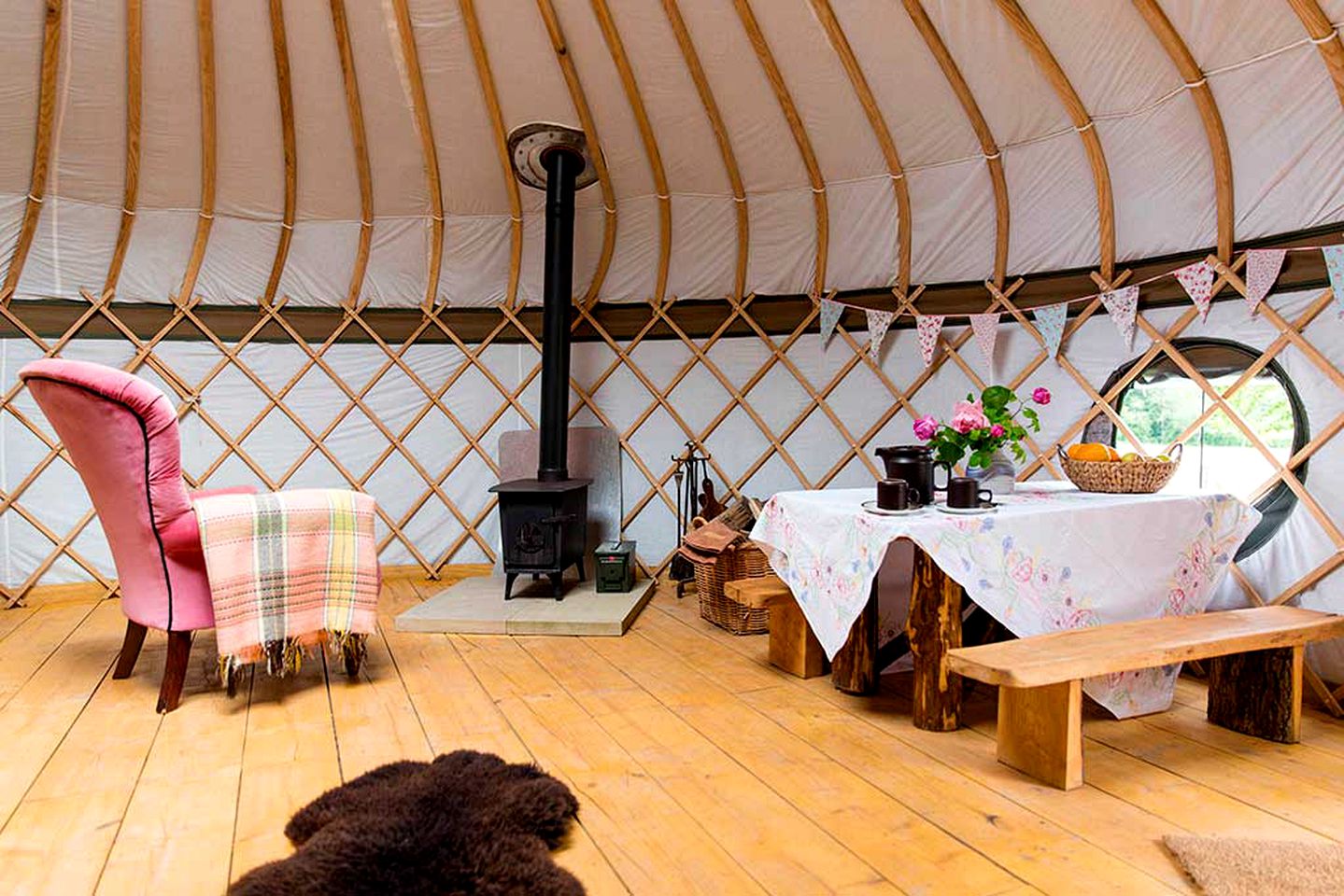 Spacious Yurt for a Family-Friendly Camping Getaway in Surrey, England