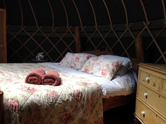 Yurts (Westcott, England, United Kingdom)