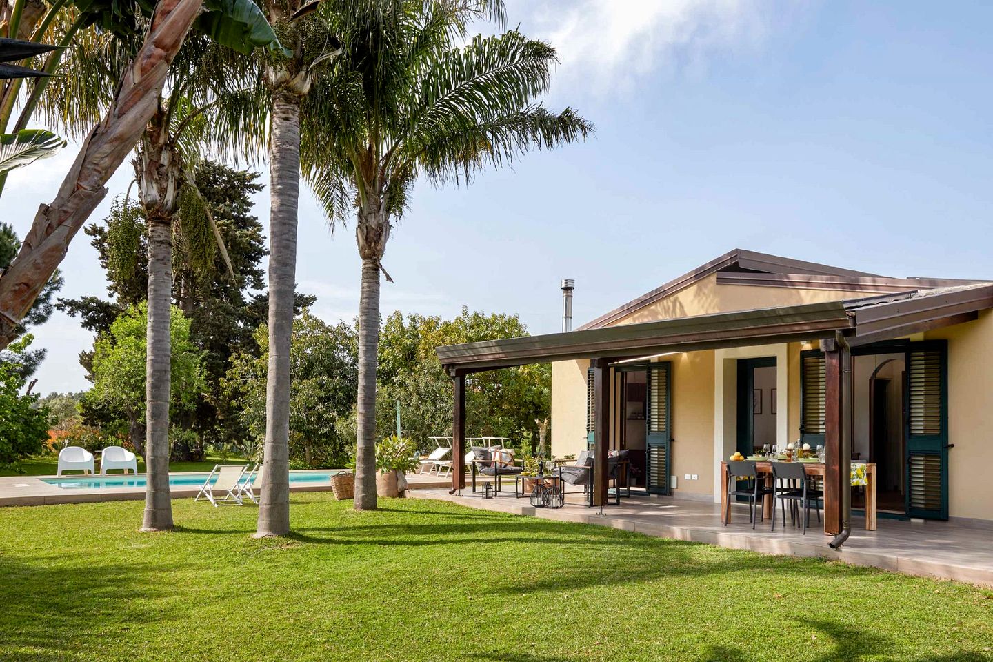 Sustainable Eco-Friendly Villa Close to the Beach Perfect for Family Escapes in Lido di Noto, Sicily
