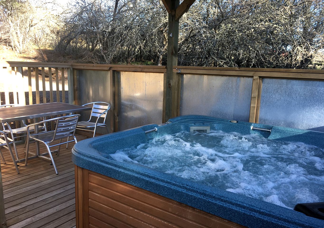 Modern Cabin Rental near Natural Mineral Springs in Daylesford, Victoria