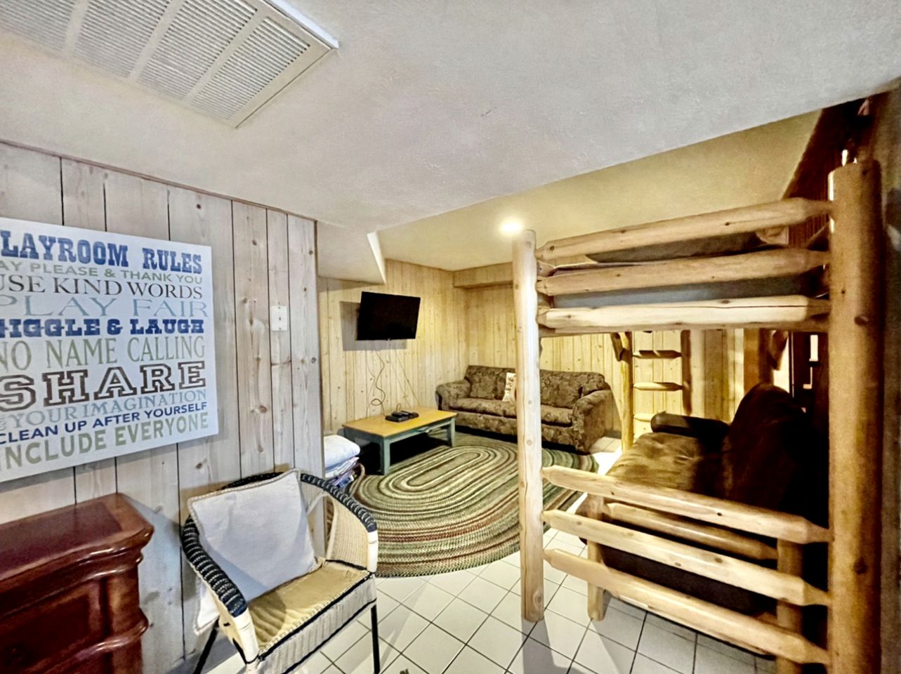 Double Cabin Rental for Memorable Group Glamping Near Great Smoky Mountains National Park, Tennessee