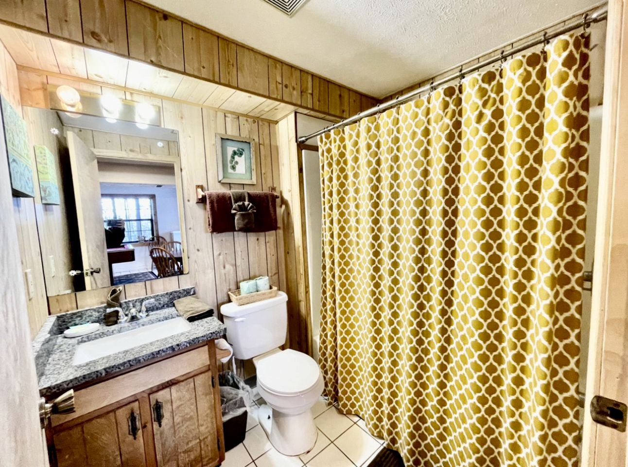 Double Cabin Rental for Memorable Group Glamping Near Great Smoky Mountains National Park, Tennessee