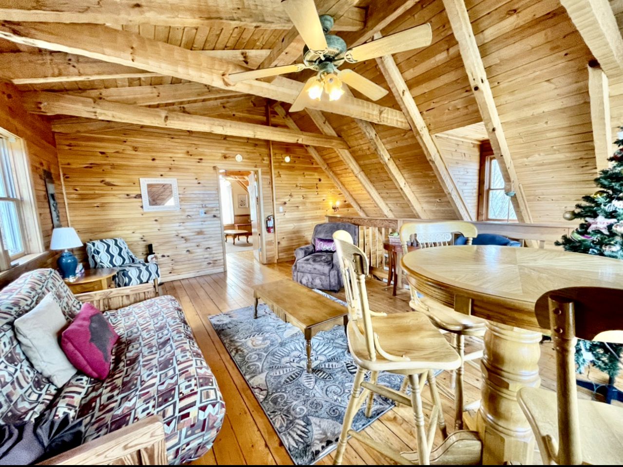 Double Cabin Rental for Memorable Group Glamping Near Great Smoky Mountains National Park, Tennessee