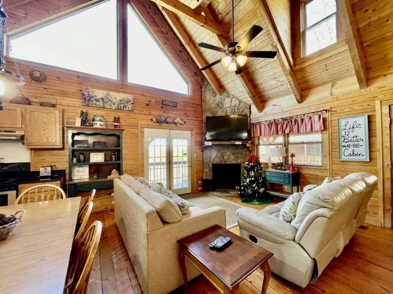 Double Cabin Rental for Memorable Group Glamping Near Great Smoky Mountains National Park, Tennessee