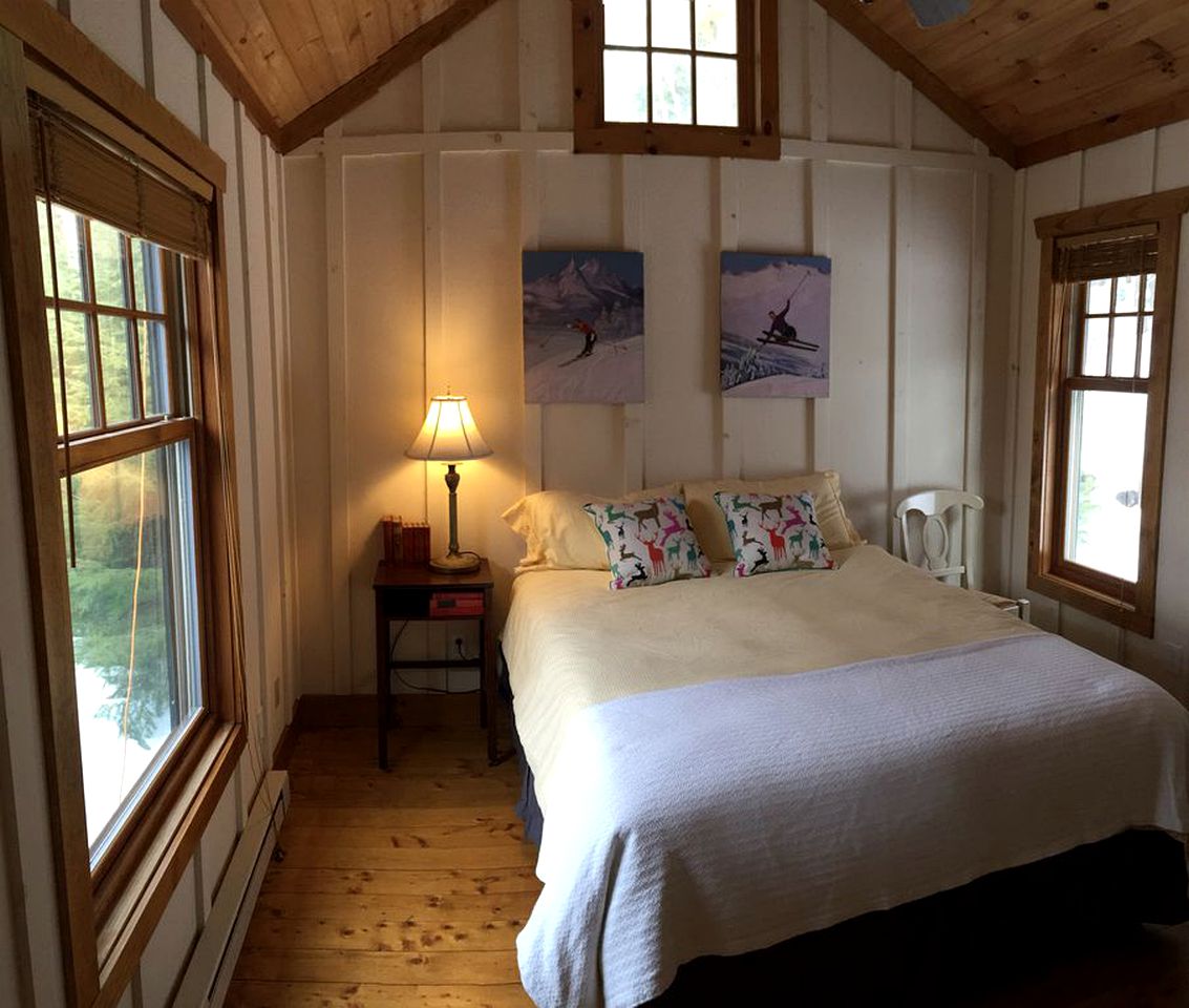 Lakefront Cottage Rental for Four in Loon Lake, New York