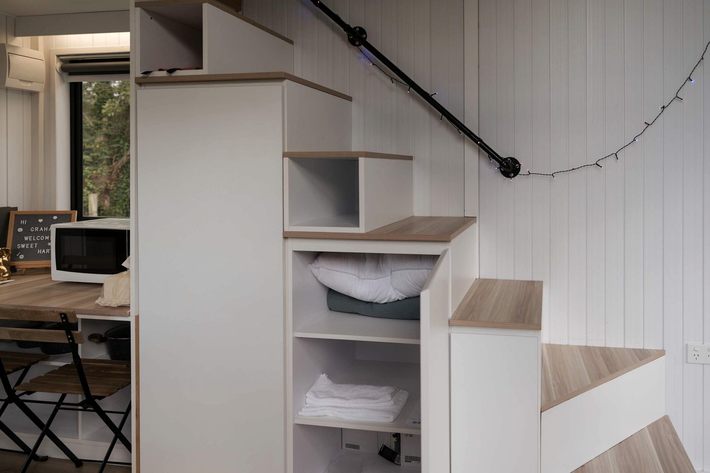 Sweet Tiny House with Private Backyard Facing the Spectacular Fields in Tamahere, North Island