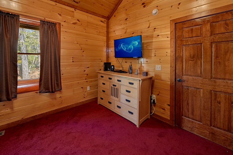 -- (United States, Cosby, Tennessee)