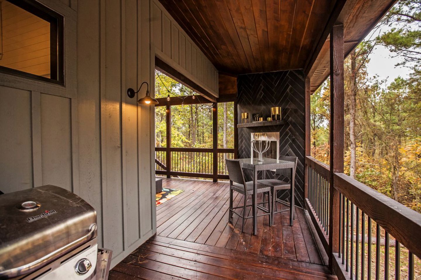 Cabin Rental in the Ouachita Mountains, Oklahoma