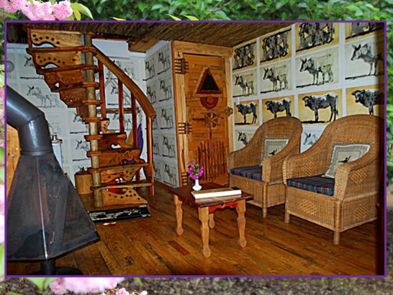 Breathtaking Tree House Rental with Private Jacuzzi Tub in Mooi River, South Africa