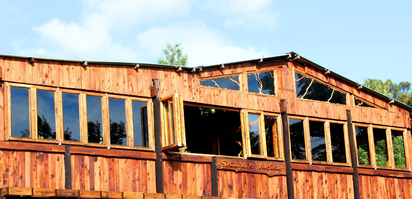 Breathtaking Tree House Rental with Private Jacuzzi Tub in Mooi River, South Africa
