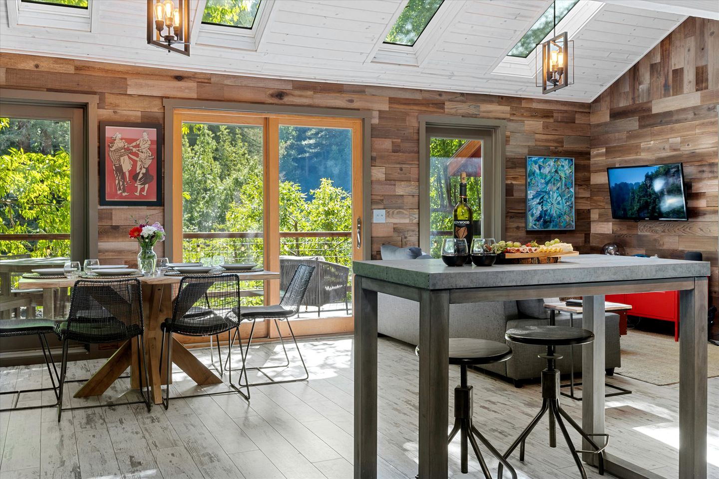 Dog Friendly Glamping on the Russian River with a Hot Tub and Views