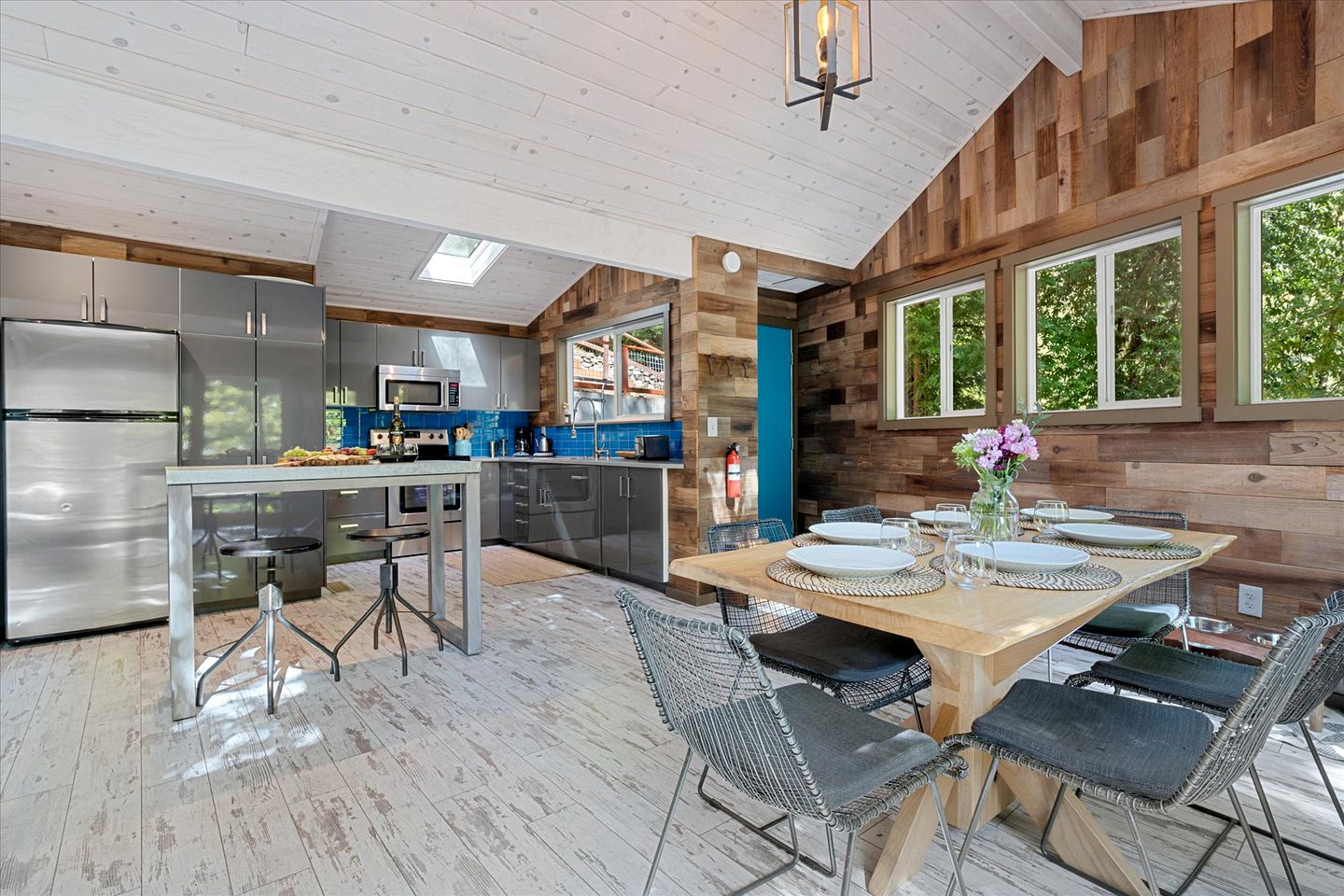 Dog Friendly Glamping on the Russian River with a Hot Tub and Views