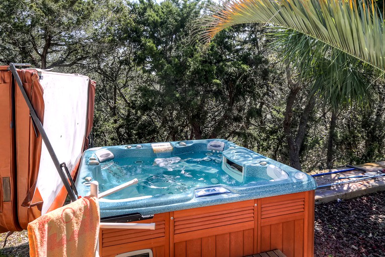 Vacation Rentals (Helotes, Texas, United States)