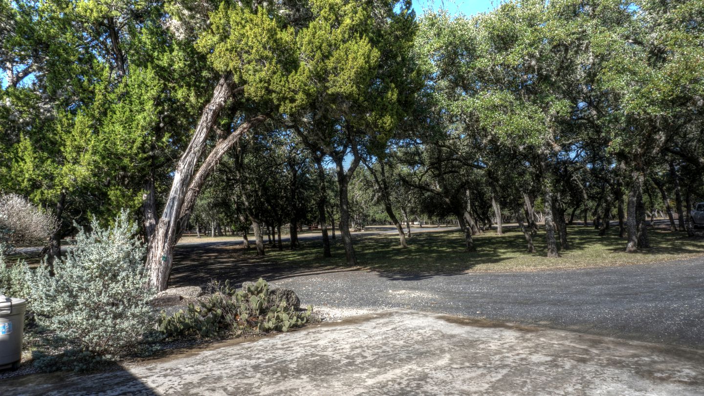 Cozy Vacation Rental for Seven with Shared Swimming Pool near San Antonio