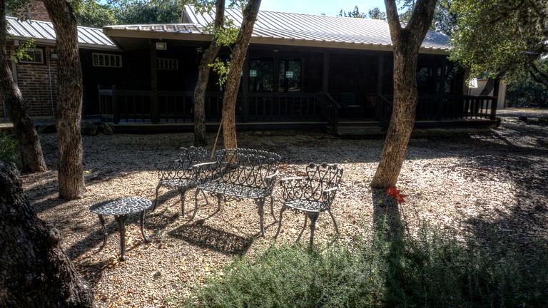 Cabins (Bandera, Texas, United States)