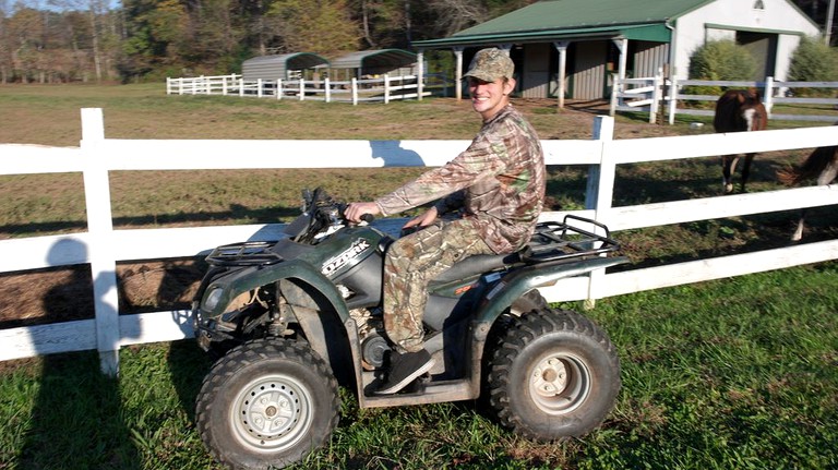 Cabins (Tellico Plains, Tennessee, United States)