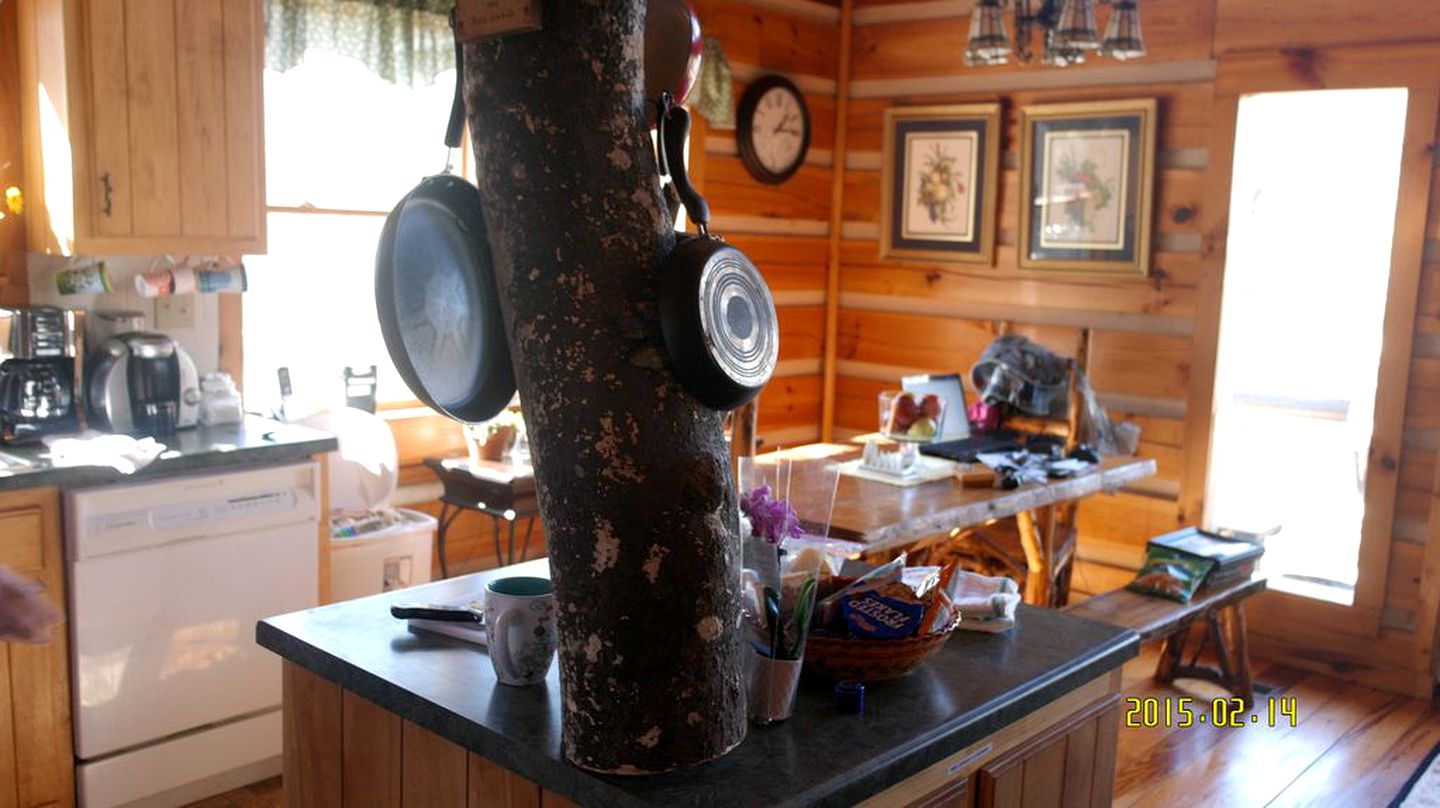 Rustic Cabin on a Woodland Farm in Tellico Plains, Tennessee