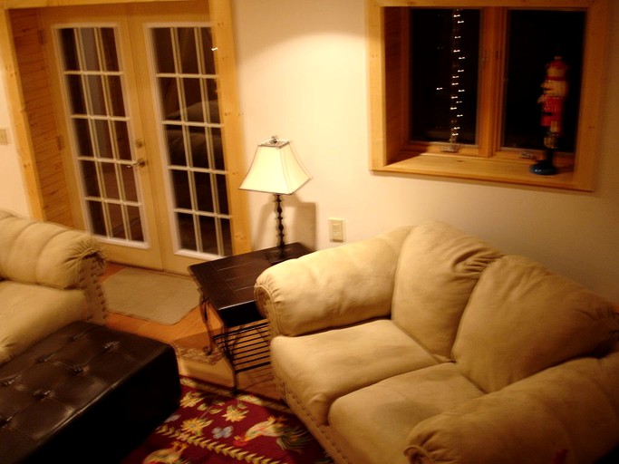 Cabins (Tellico Plains, Tennessee, United States)