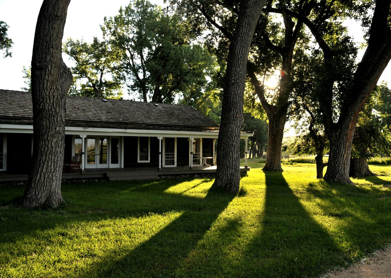 Peaceful and Historical Cabin Rental For Groups of Eight in Buffalo, Wyoming