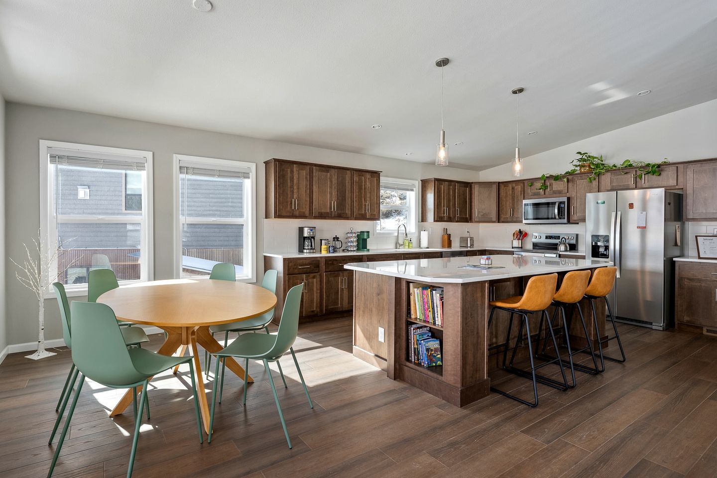 Brand New Cozy Mountain Retreat Cabin with Panoramic Views Near Winter Park, Tabernash Colorado