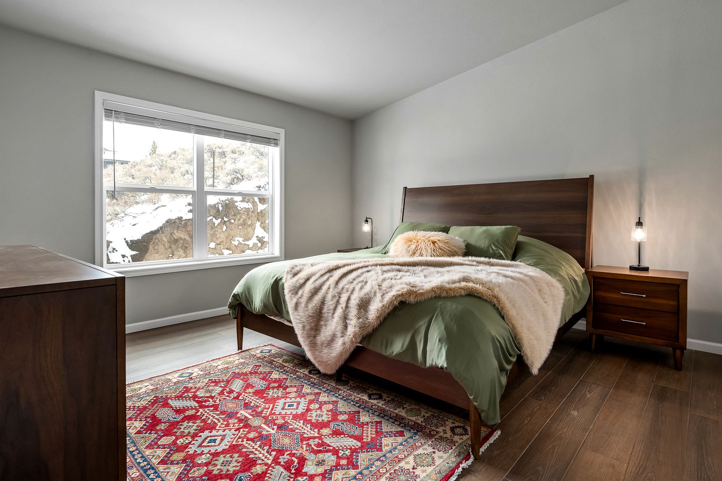 Brand New Cozy Mountain Retreat Cabin with Panoramic Views Near Winter Park, Tabernash Colorado